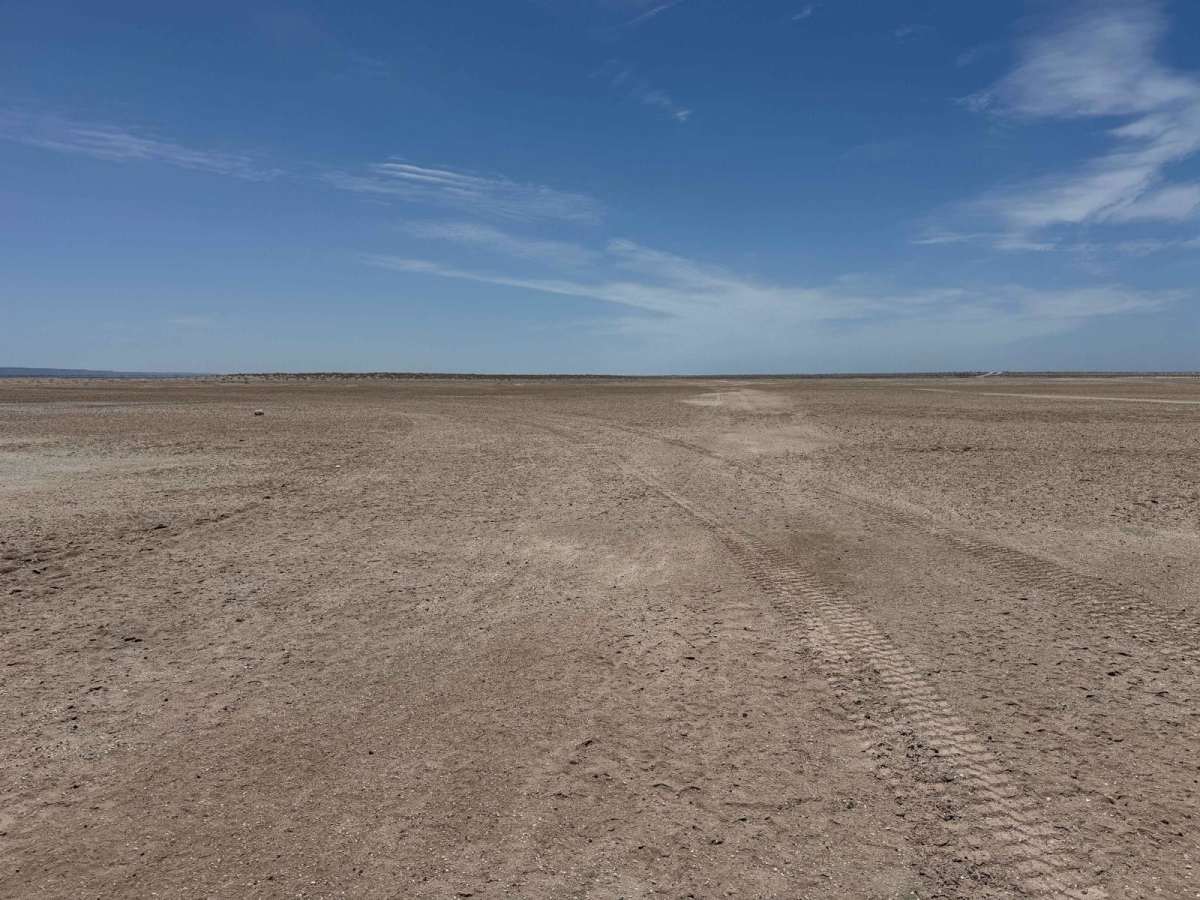 Upper Salt Flats photo 6