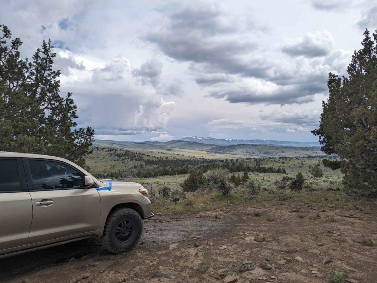 Kiger Mustang Viewing Area Road photo 2