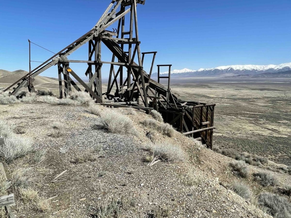 Alabama Mine Ruins trail photo