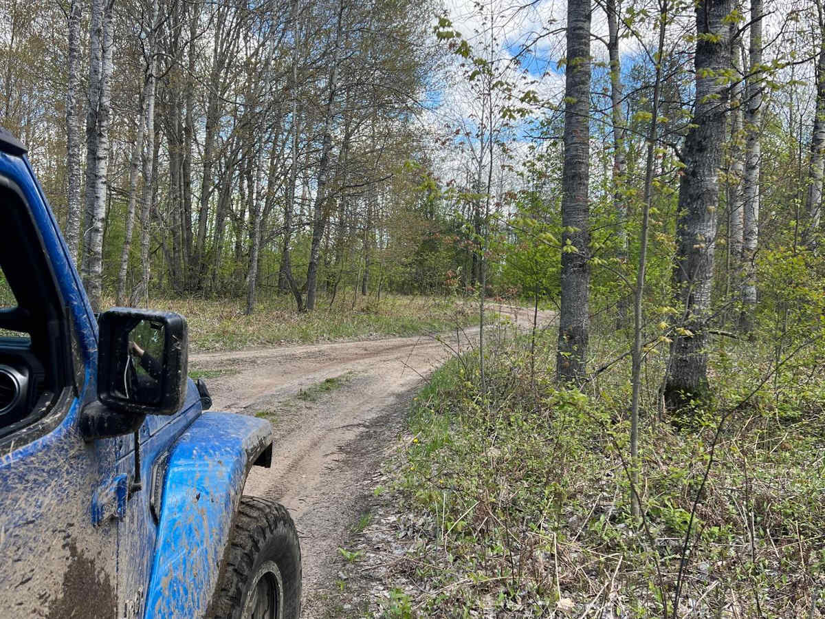 S 23-1/2 Connector Trail photo 2