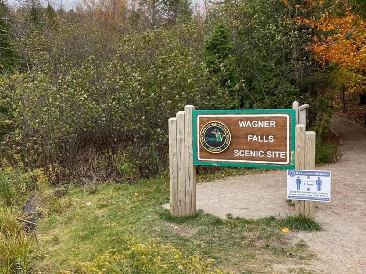 Alger Falls U.P. 419 trail photo
