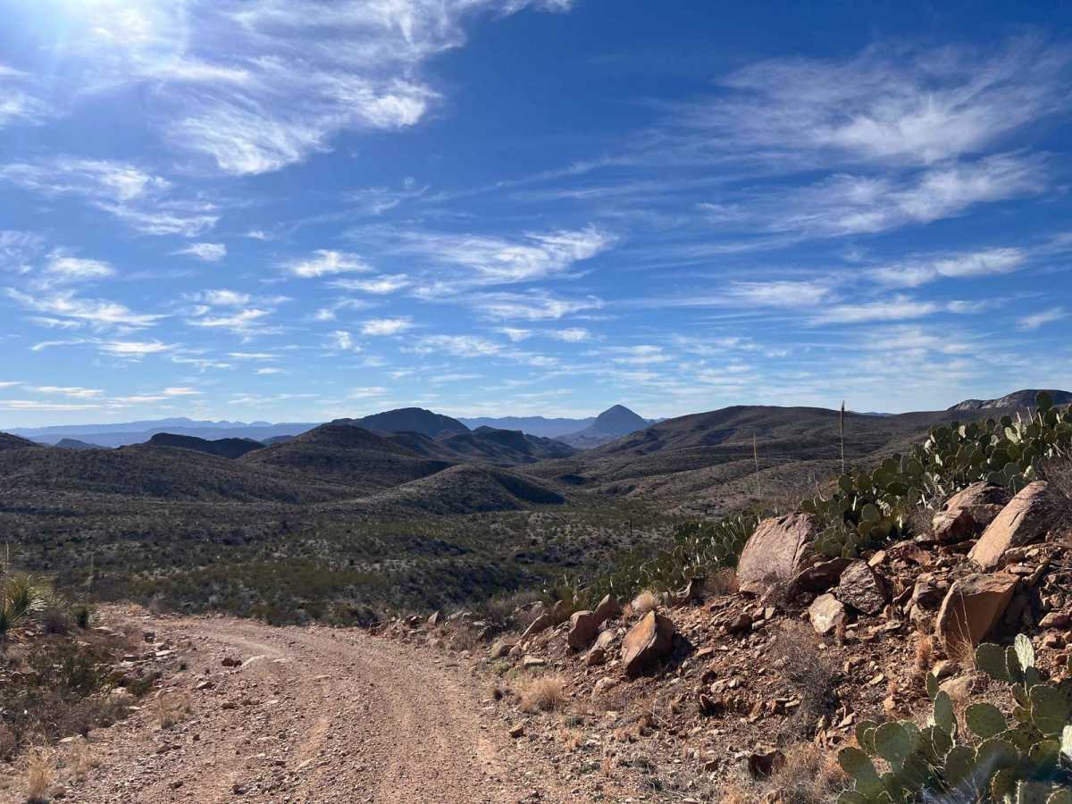 Canyon Road trail photo