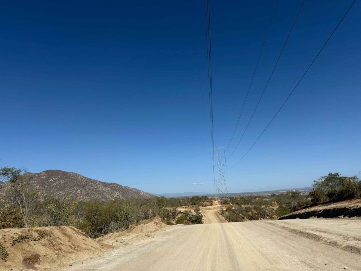 Carretera de la Linea Electrica de San Jose photo 5
