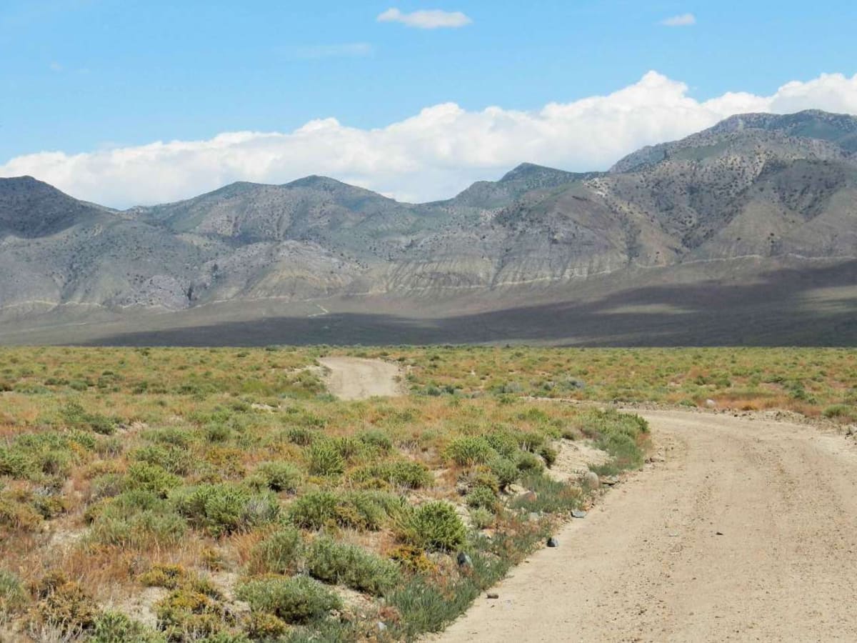 Granite Mountain Loop trail photo