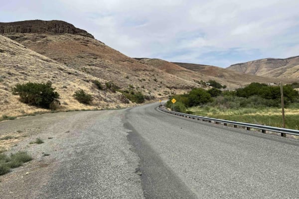 Steptoe Canyon Road