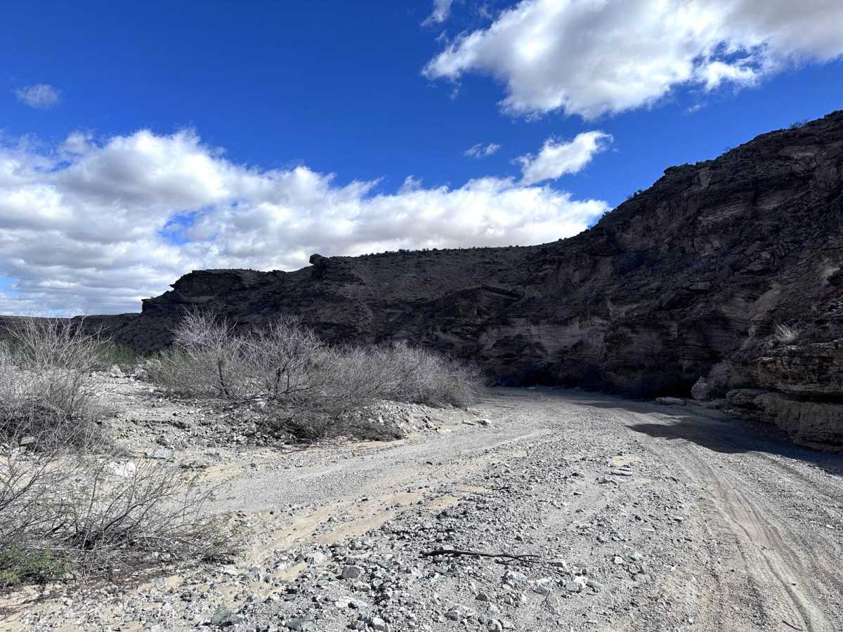 Hualapai Wash Trail photo 6