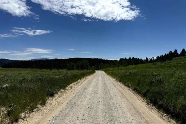 Two Ocean Lake Rd