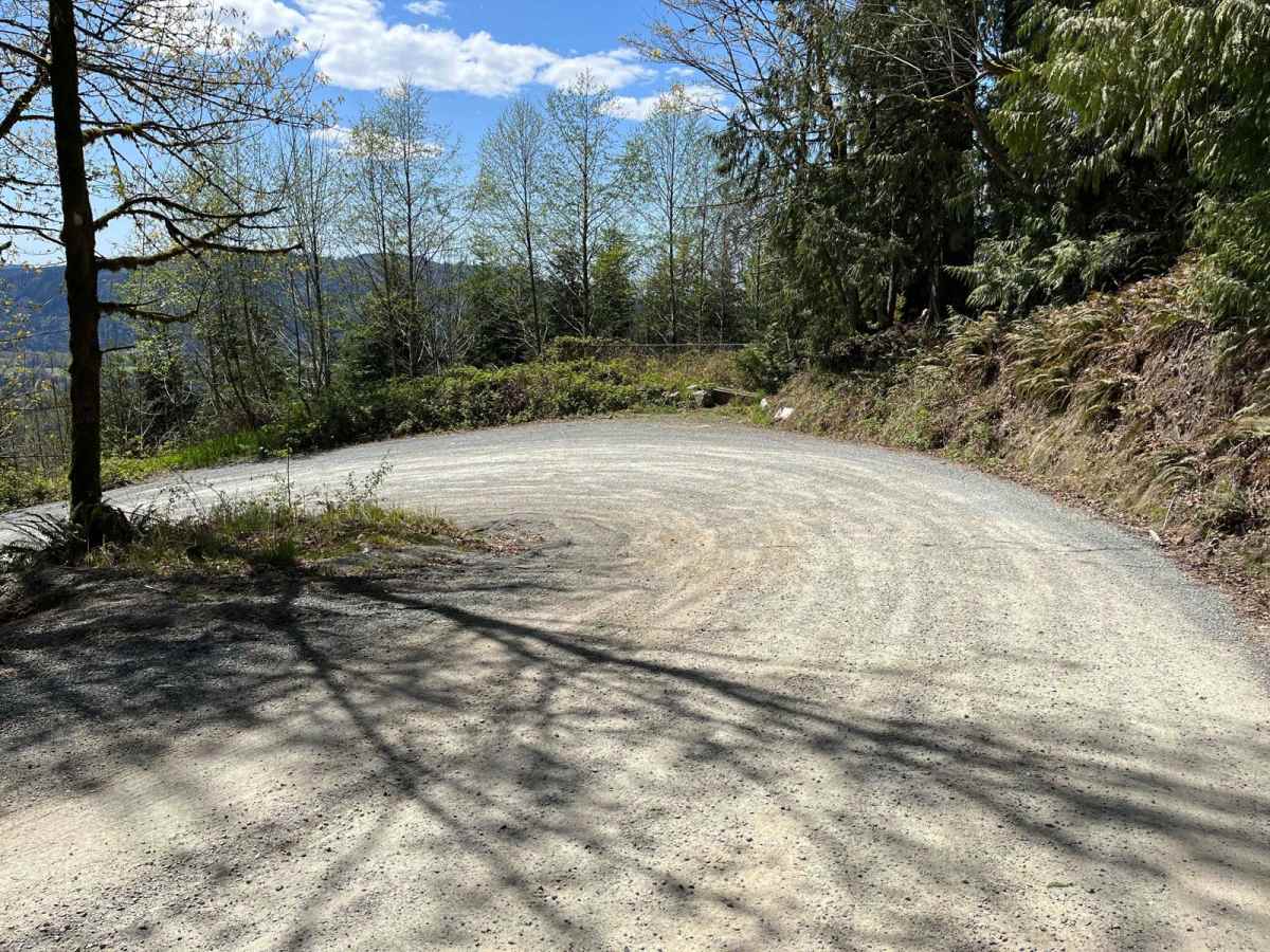 Lake Cavanaugh Road photo 5