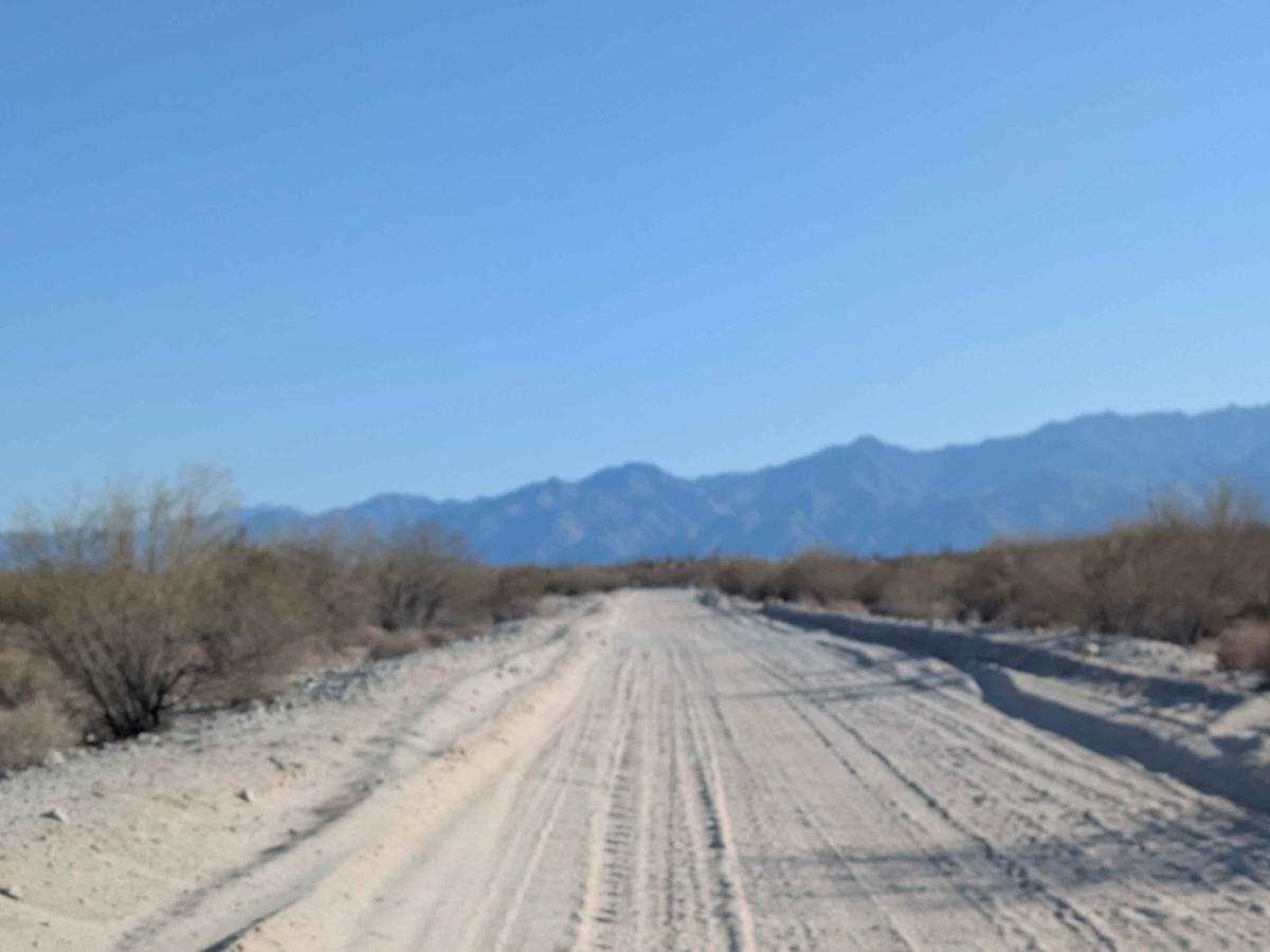 Road to Morelia Junction trail photo