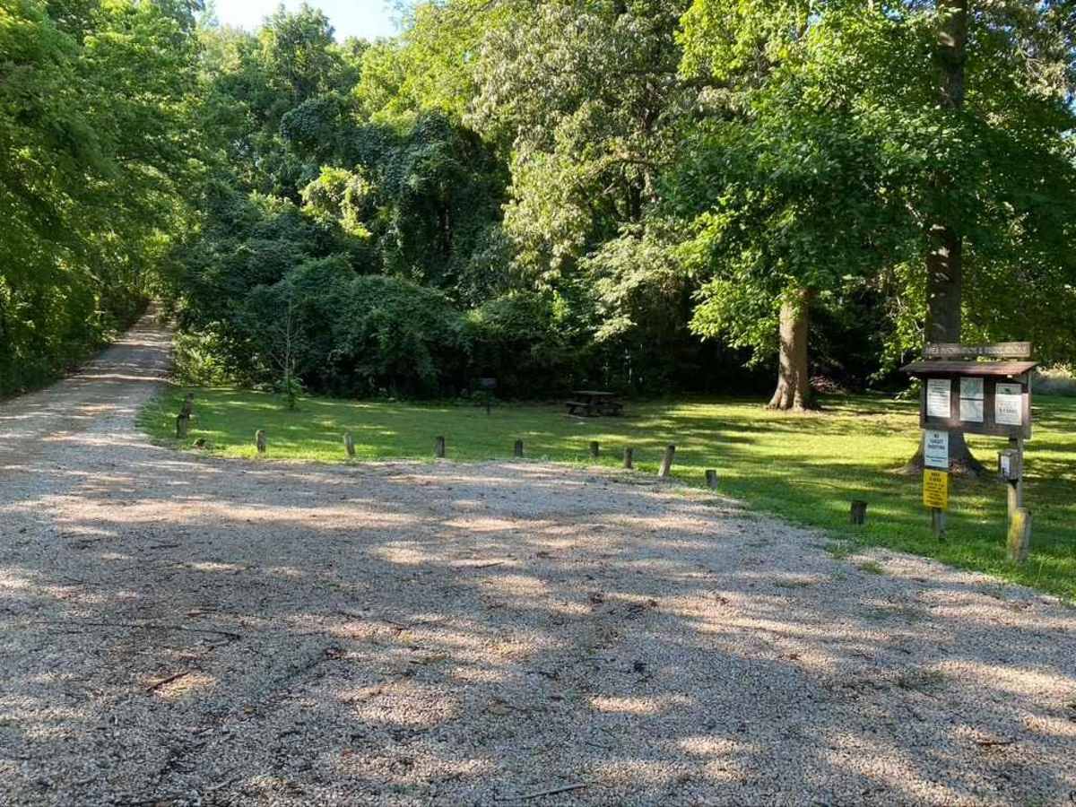 General Watkins Cemetery Road photo 2
