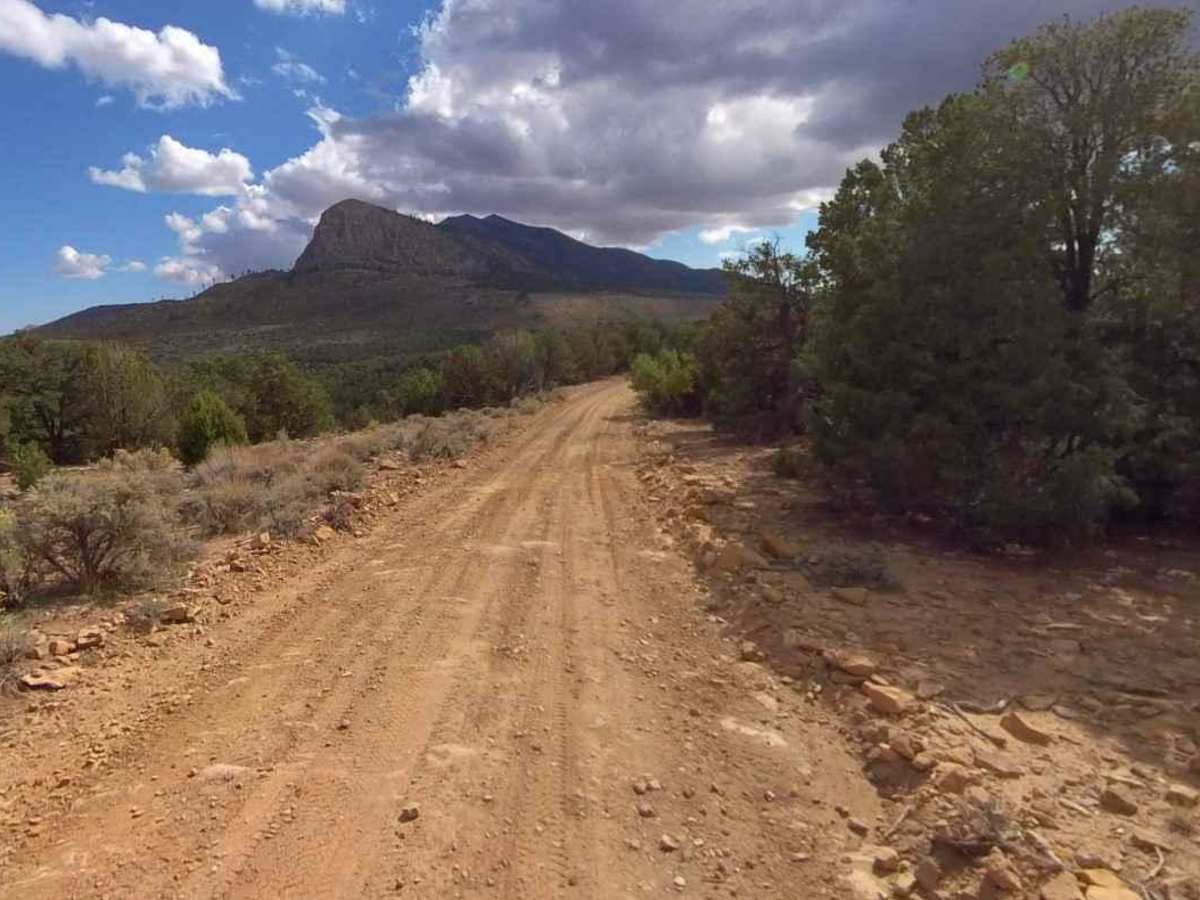 Henry Mountains Road - BLM14500 photo 5