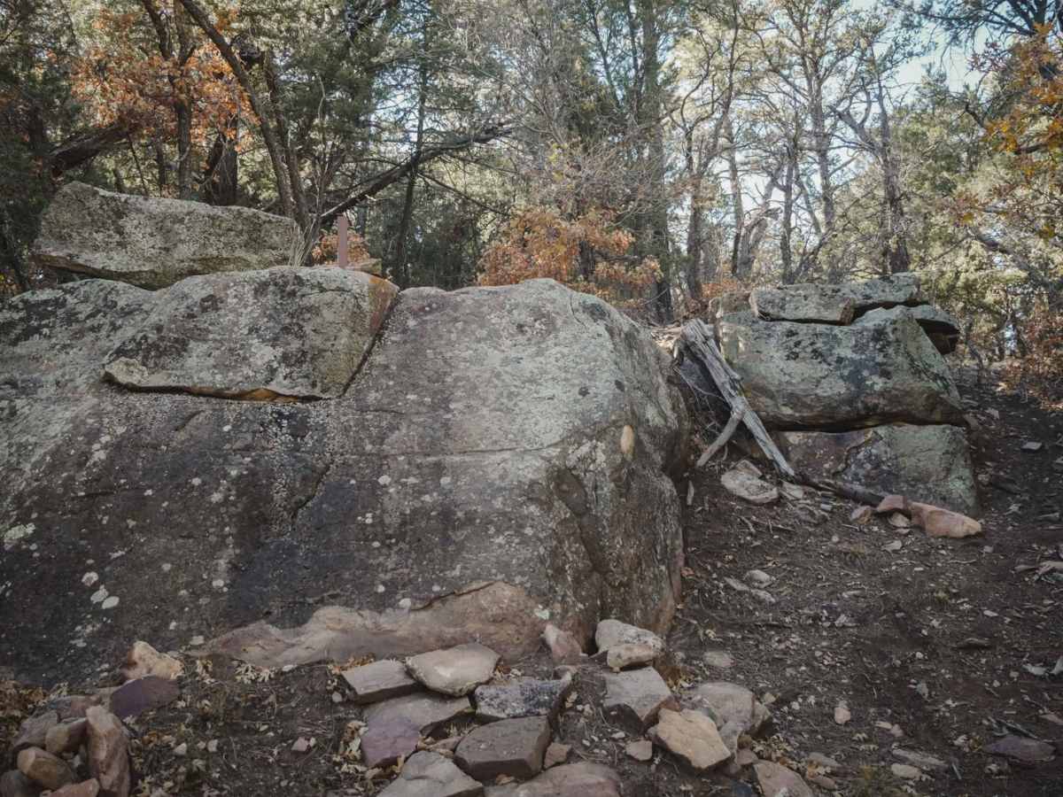 Three Bottles trail photo