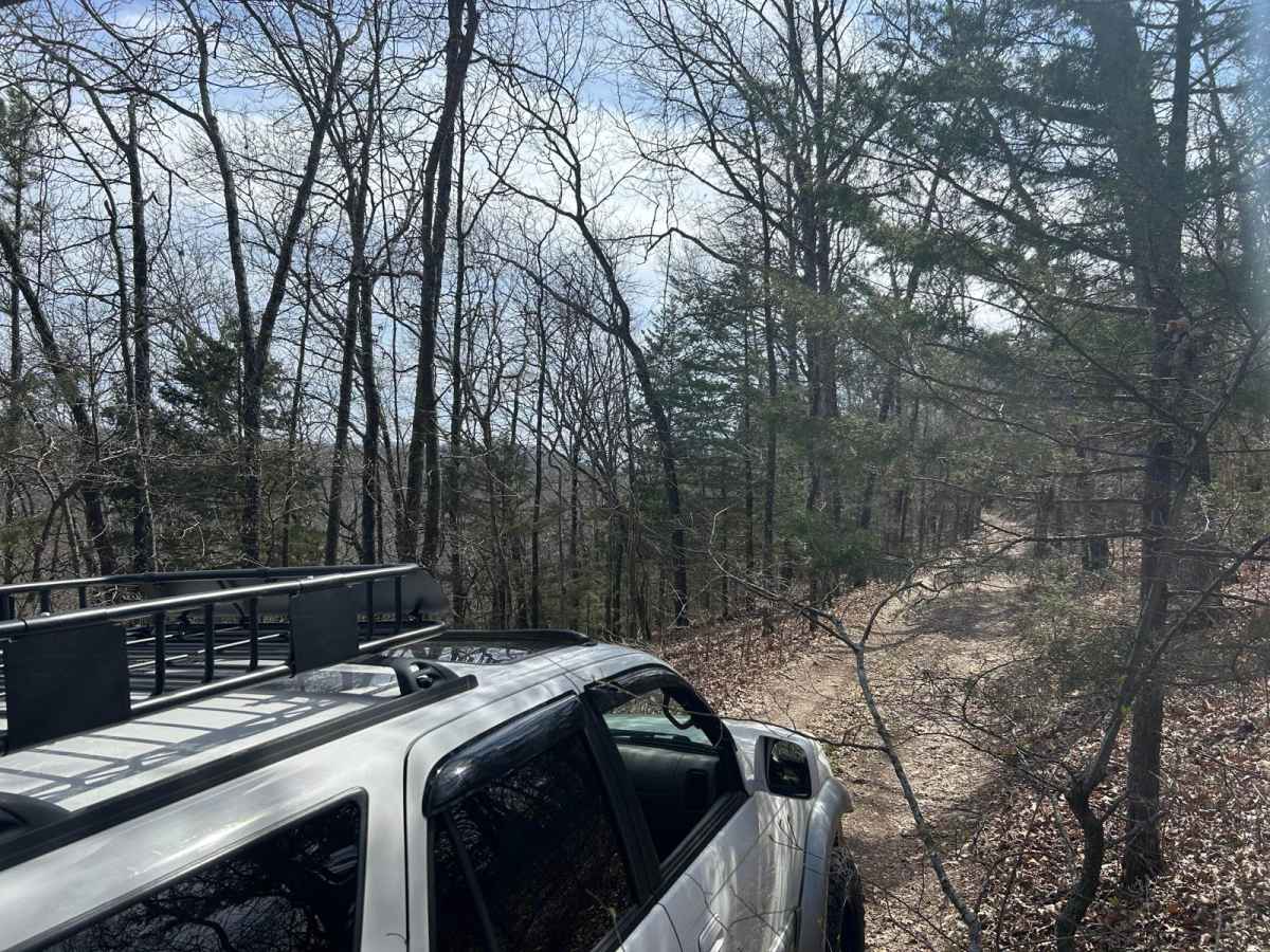 Devreaux Ridge Road Cave photo 2