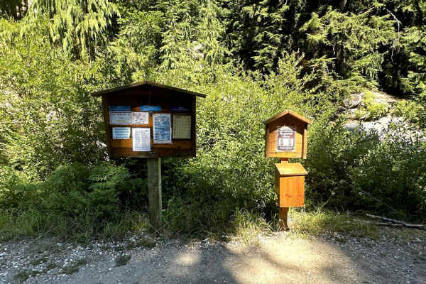 Minotaur Lake Trailhead