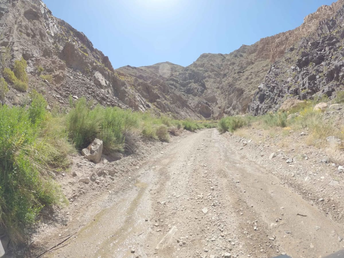 Goler Canyon Road photo 6