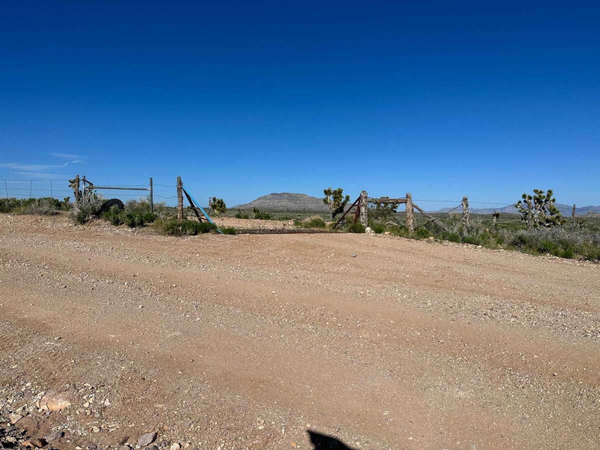 Lime Mountain Road trail photo