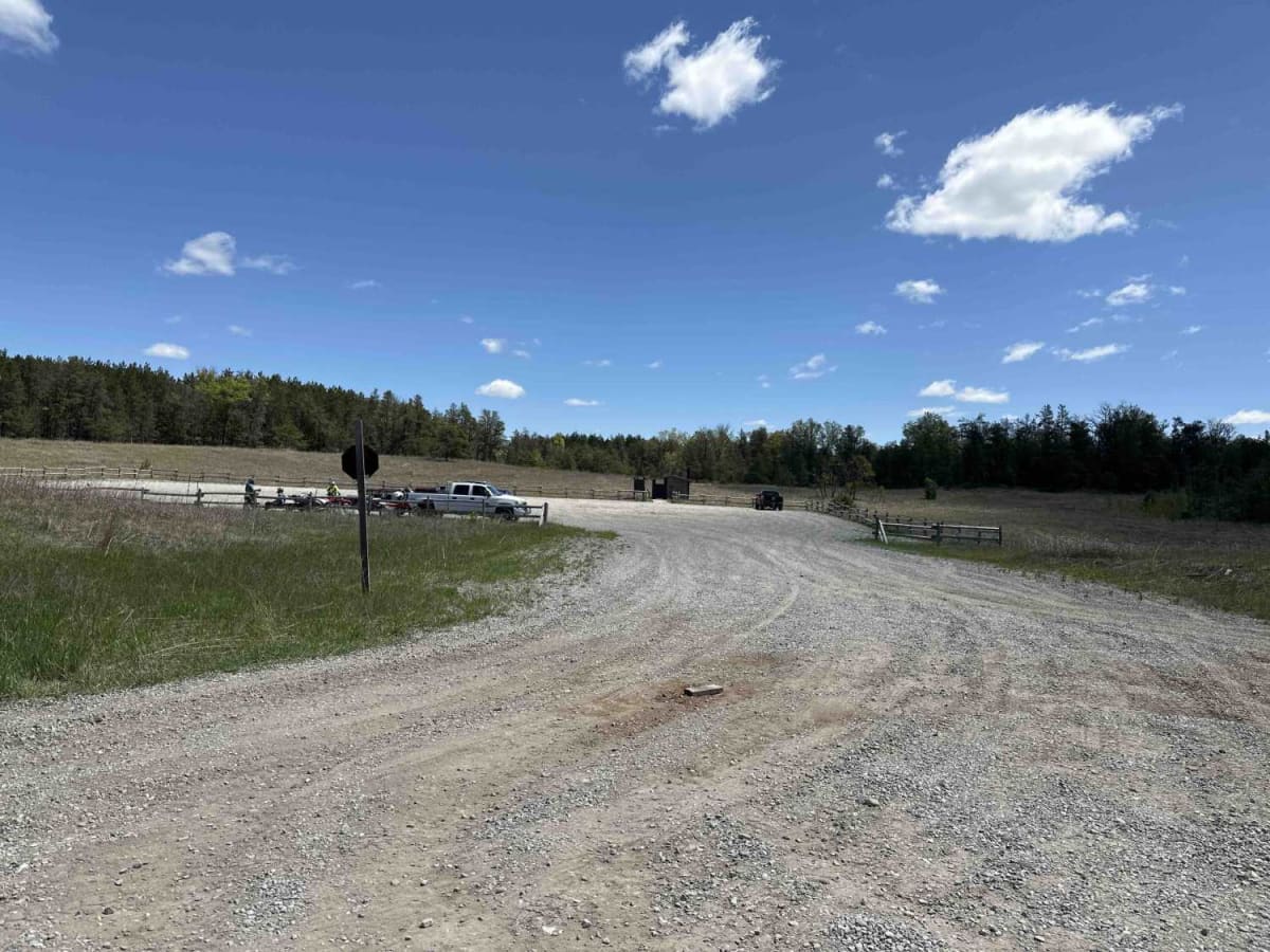 FS 4332 East Bull Gap Trailhead trail photo