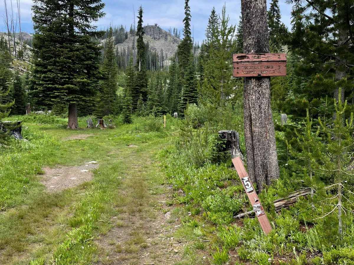 Clayburn Creek East trail photo