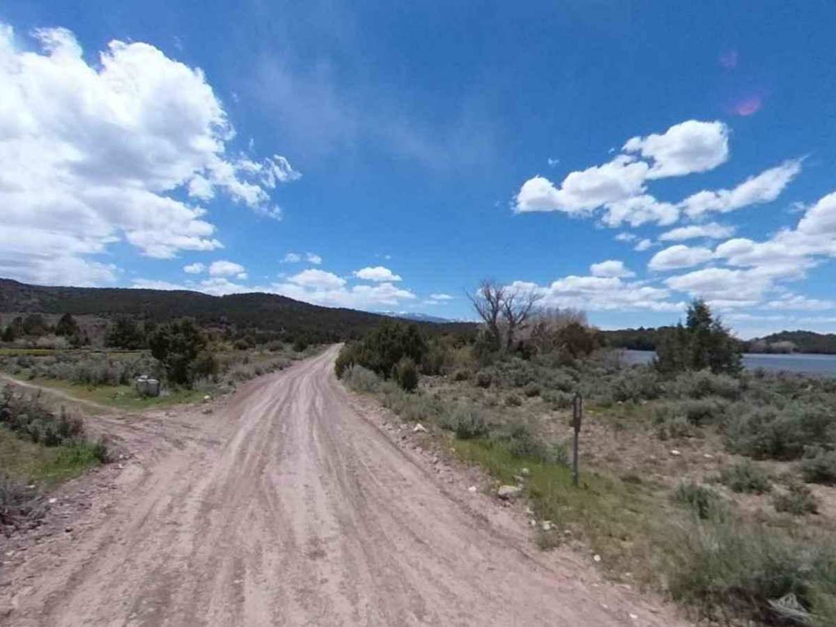 Lost Creek Rex Reservoir- FS 40053 trail photo