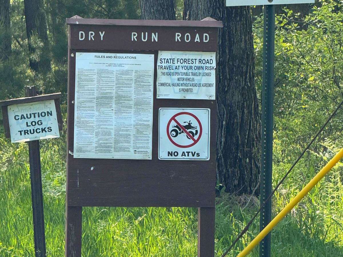 Dry Run Road trail photo