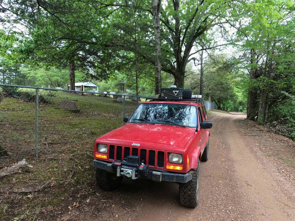 Murphy Cemetery Road trail photo