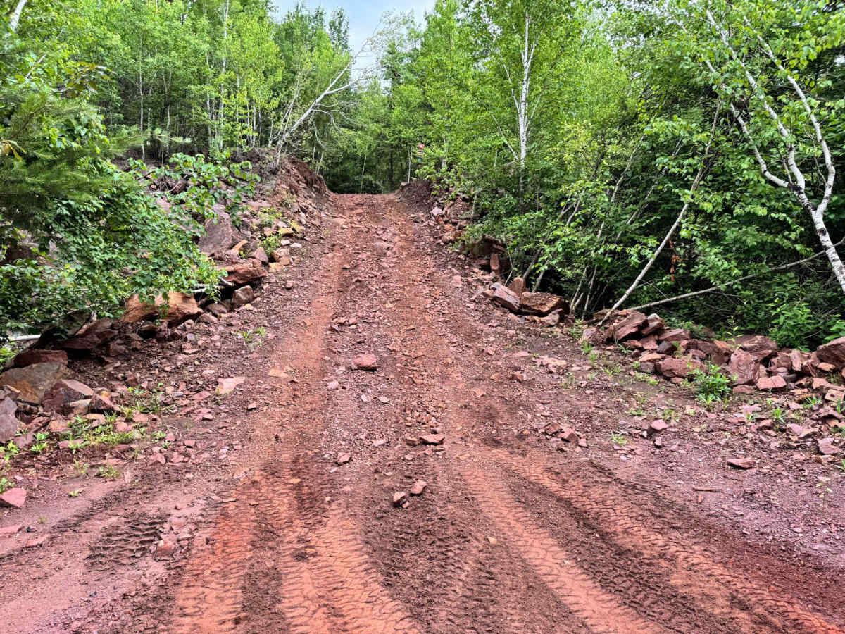 Rust Belt trail photo