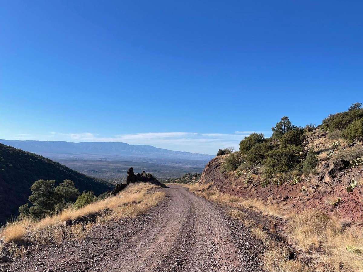 Cedar Flat- West FS 214 trail photo