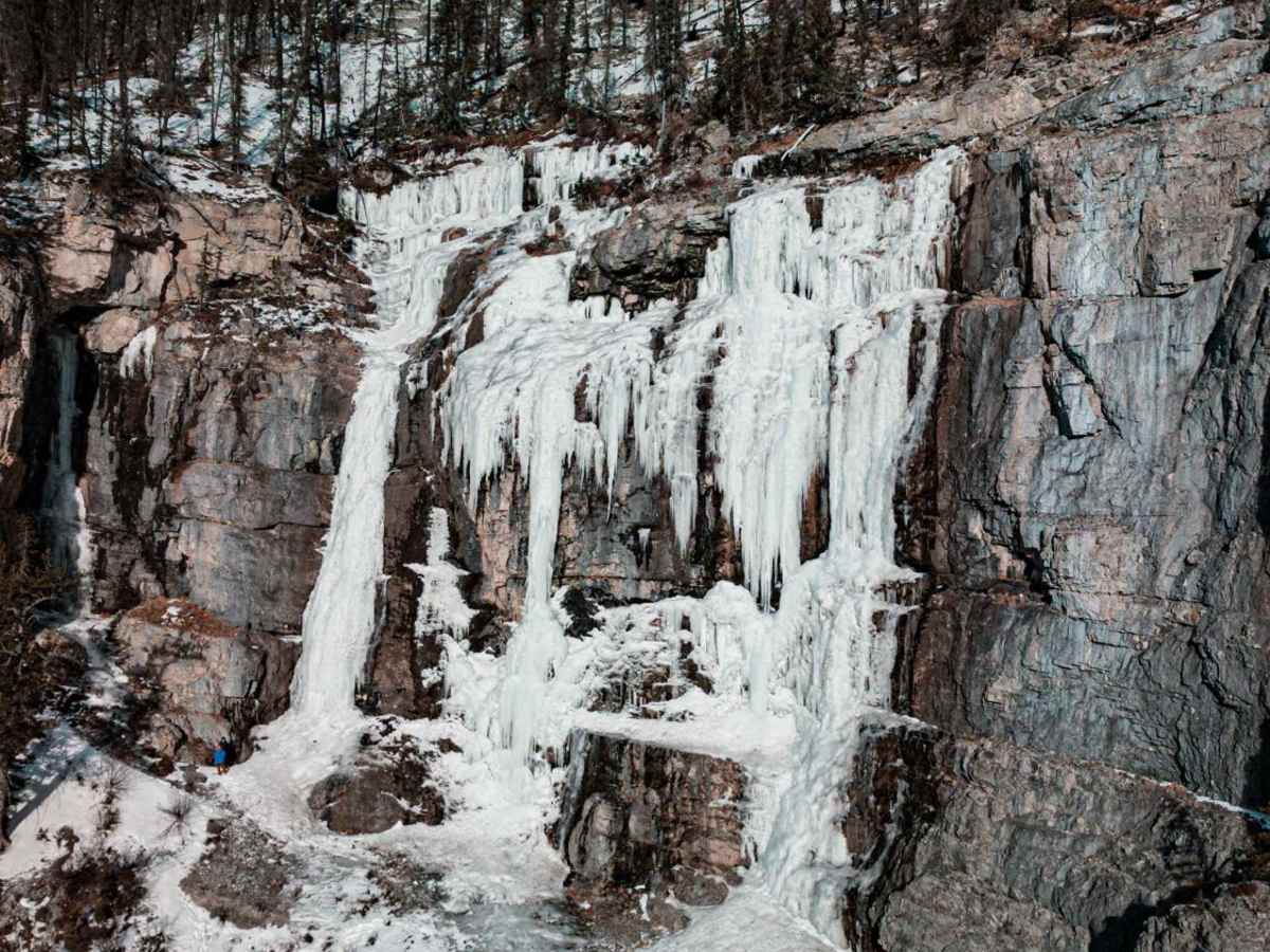 TransAlta Falls trail photo