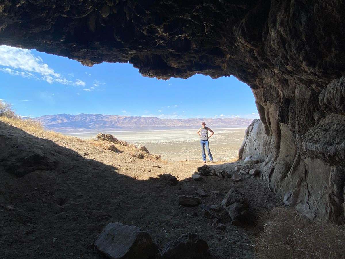 Winnemucca Lake East Shore Caves trail photo