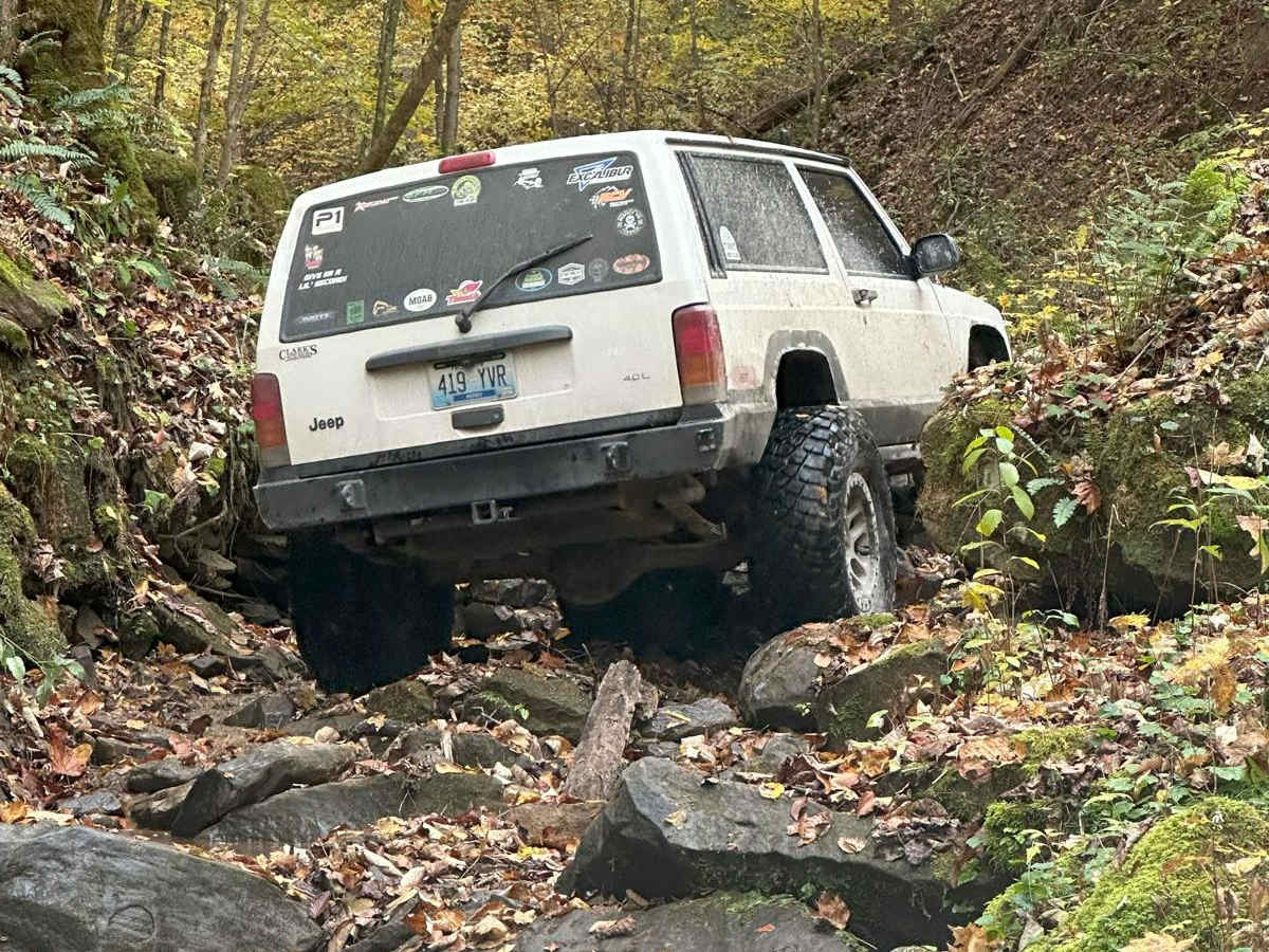 Bleepin Jeep's Halfway House photo 4