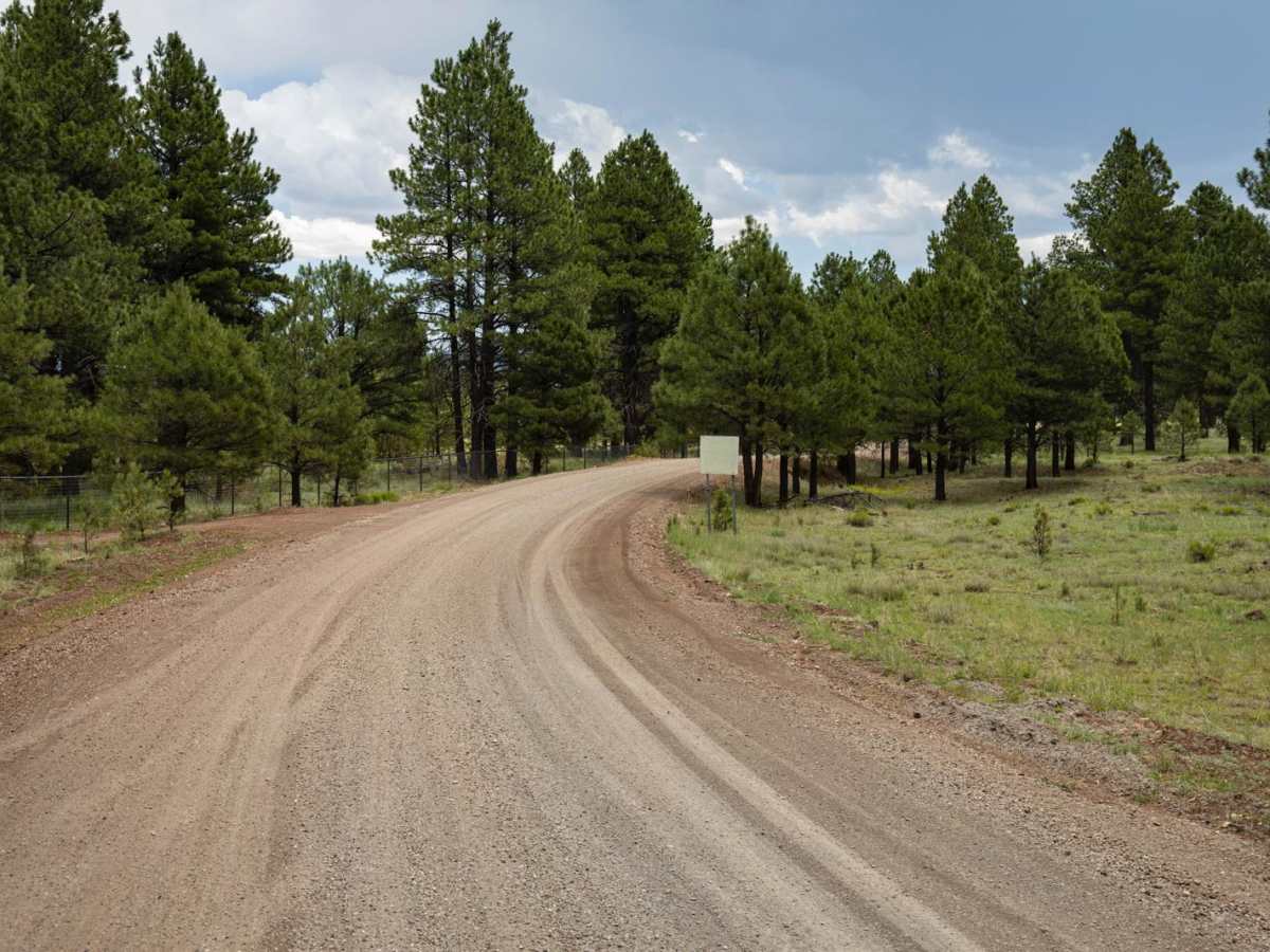 Spring Valley Road trail photo