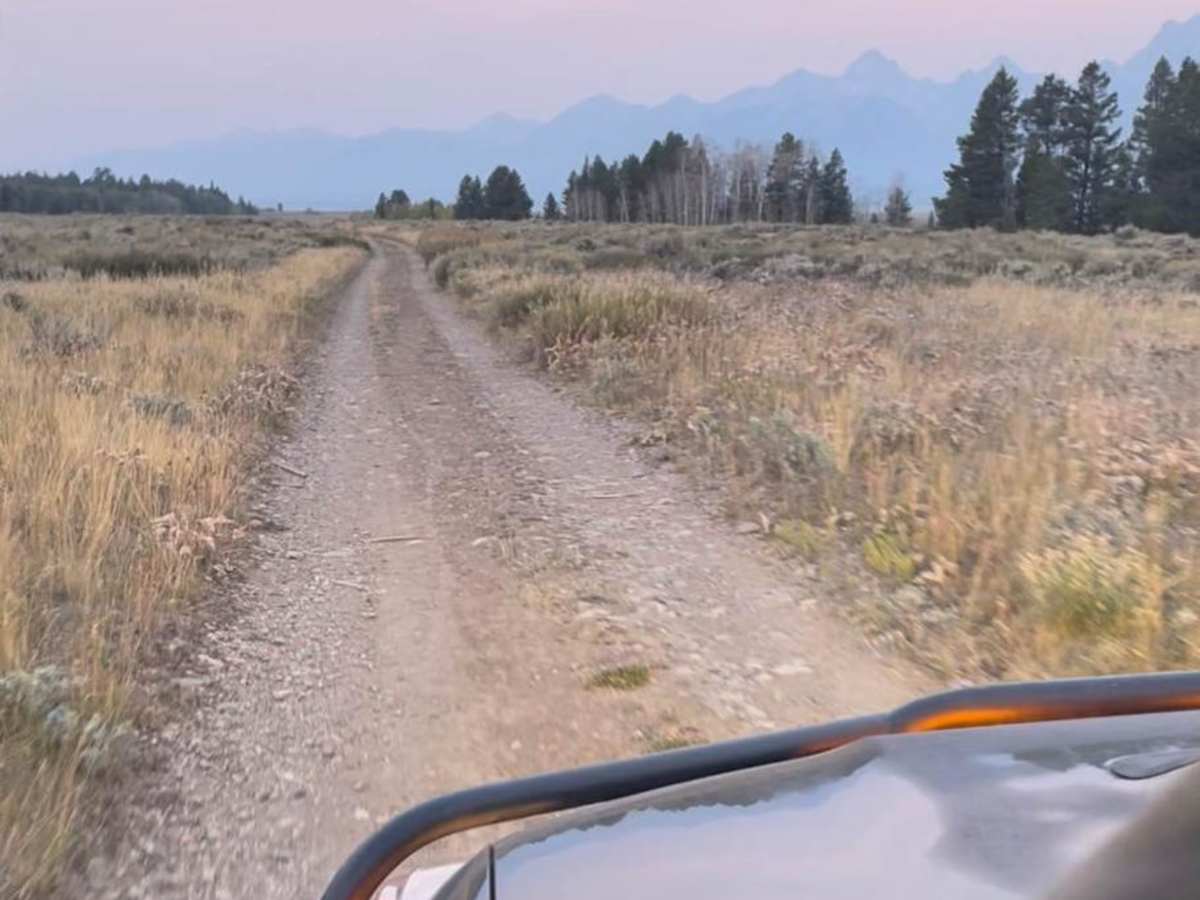 Shadow Mountain trail photo