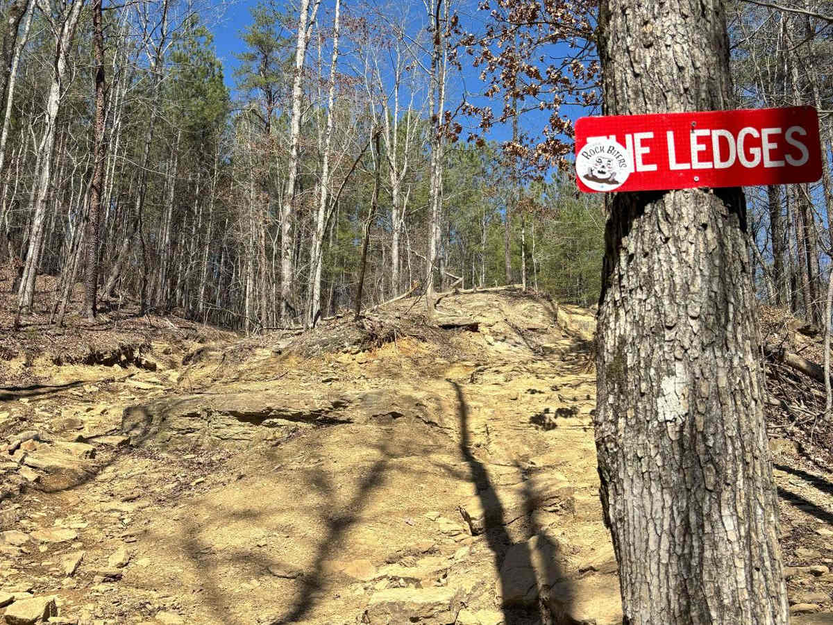 The Ledges trail photo