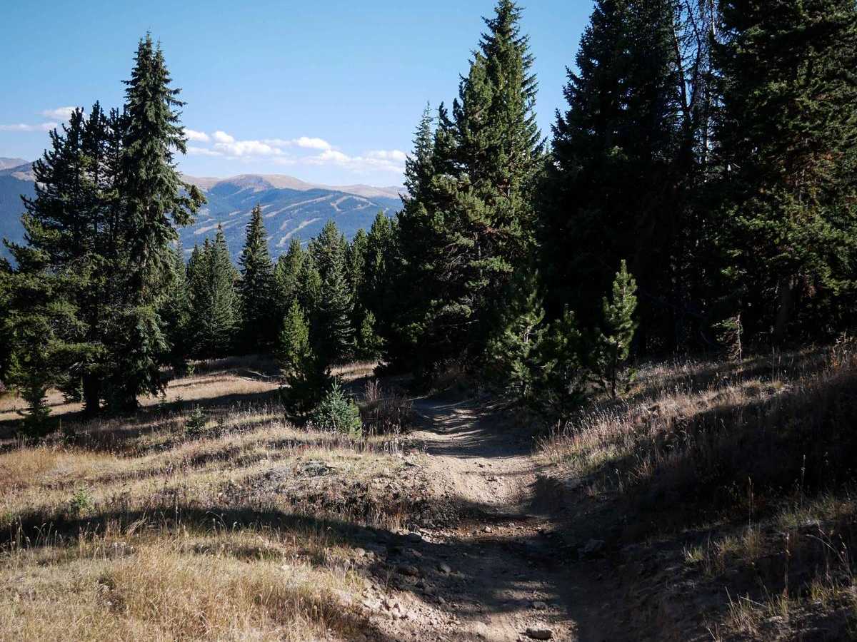 Middle Tenderfoot Mountain photo 3