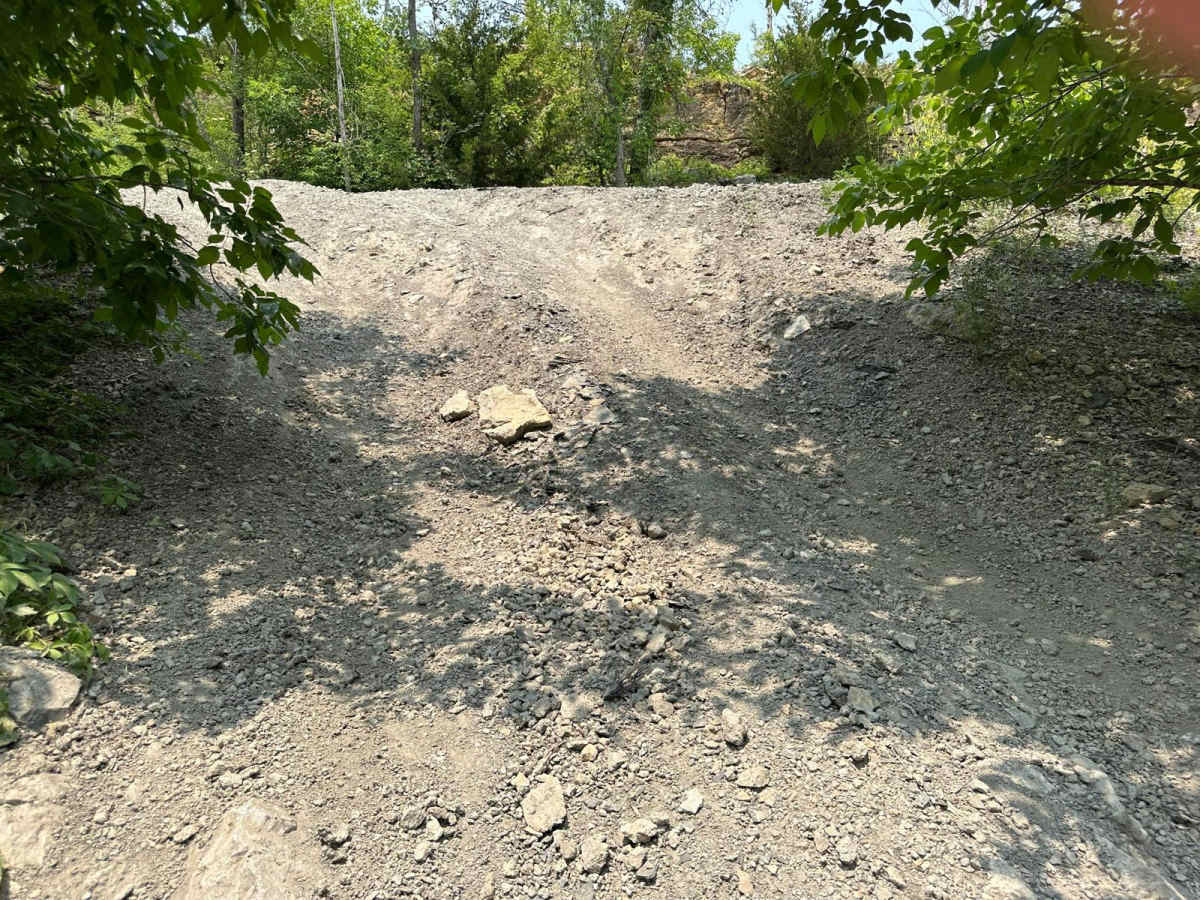 Yee Haw Ledges 104 photo 3