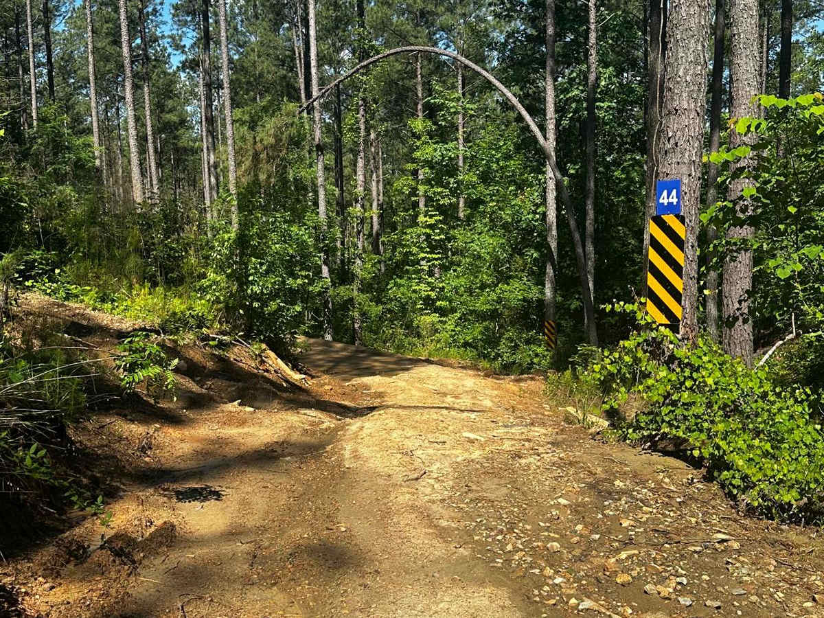 Trail 44 photo 2