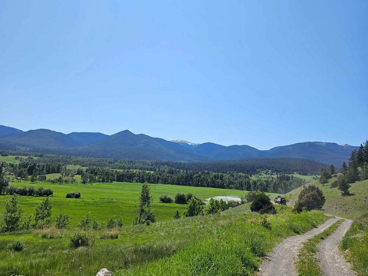 Hat Creek Road trail photo