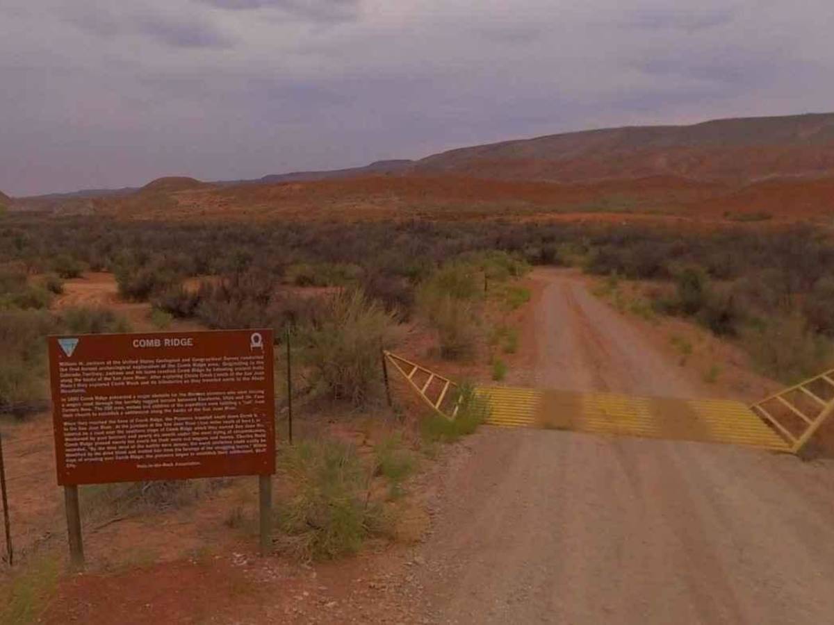 Comb Ridge photo 2