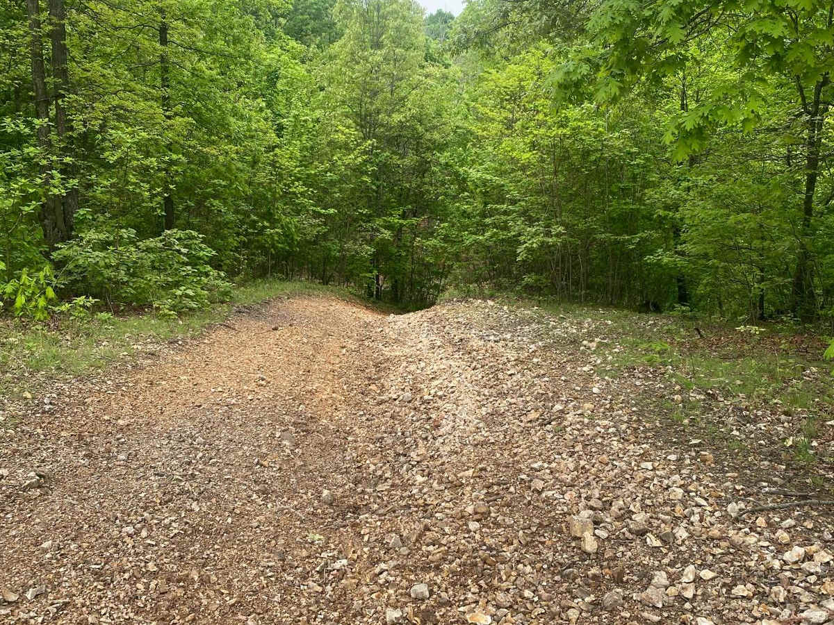 Pasture Parkway photo 2