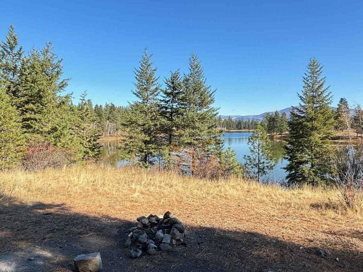 Burnell Lake Road photo 6