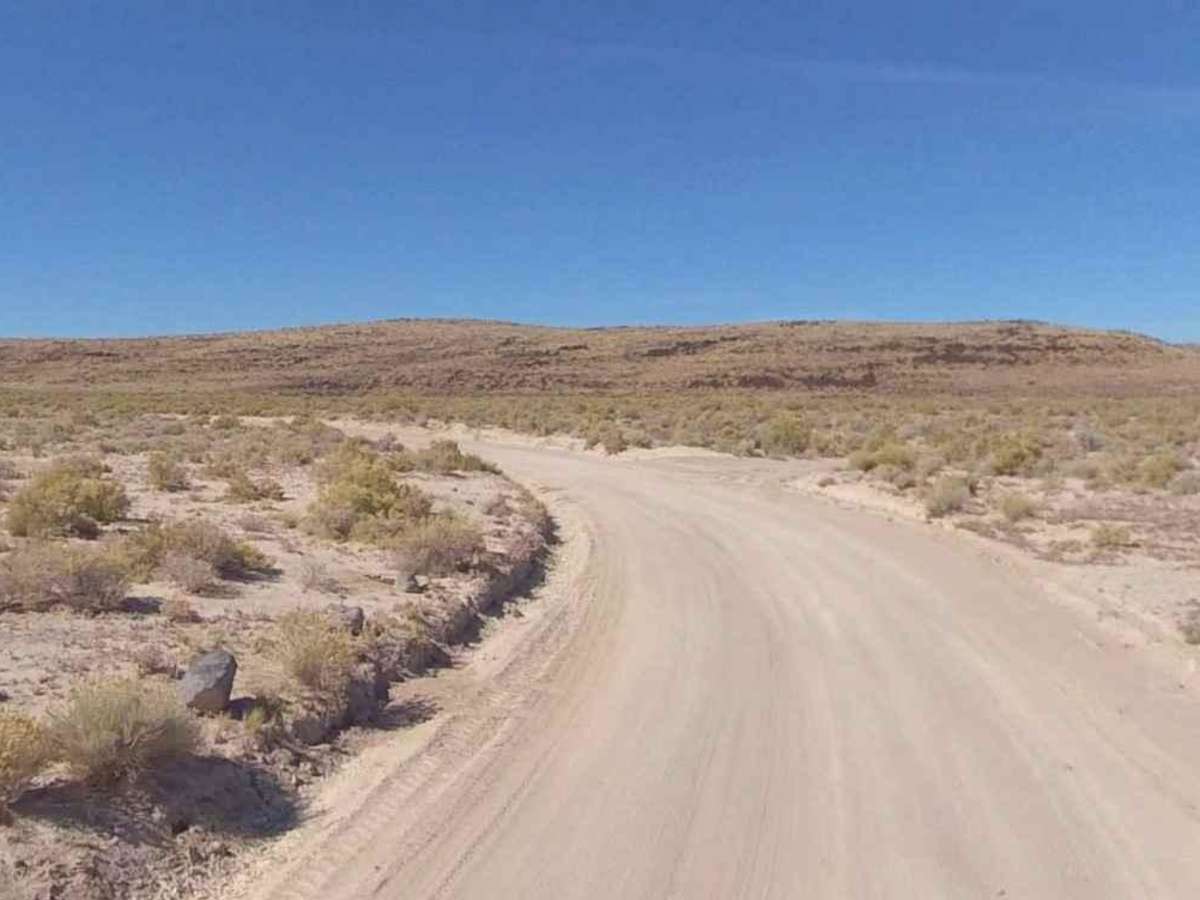 Baker Hogs Back Road photo 3