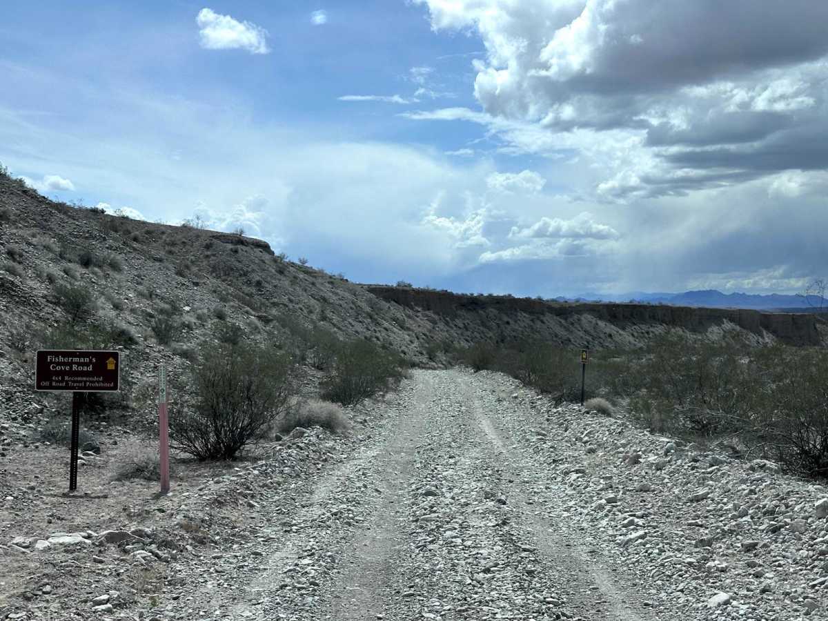 Fisherman Cove Road trail photo