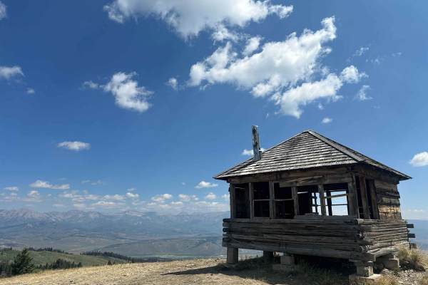 Monument Ridge