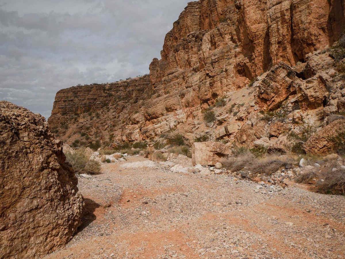 Dead End Canyon trail photo