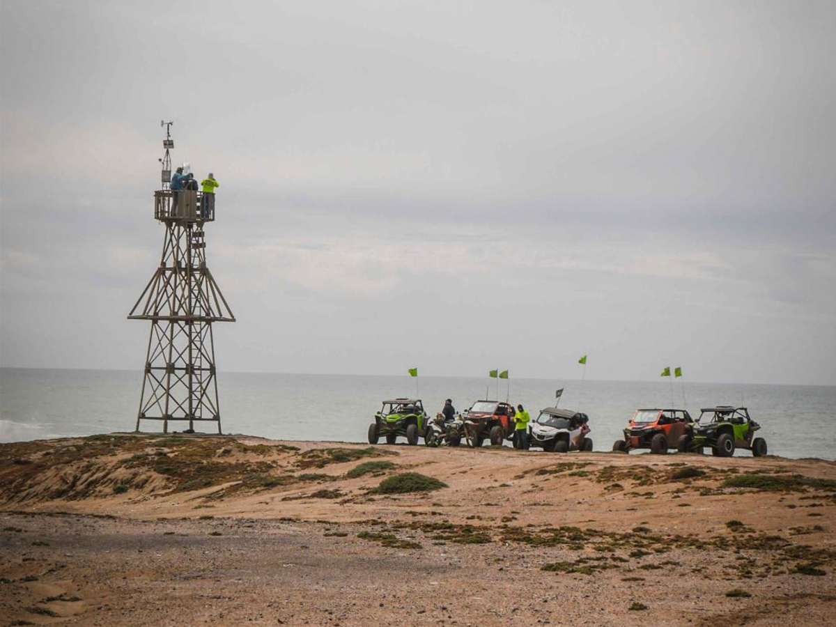 Punta Baja trail photo