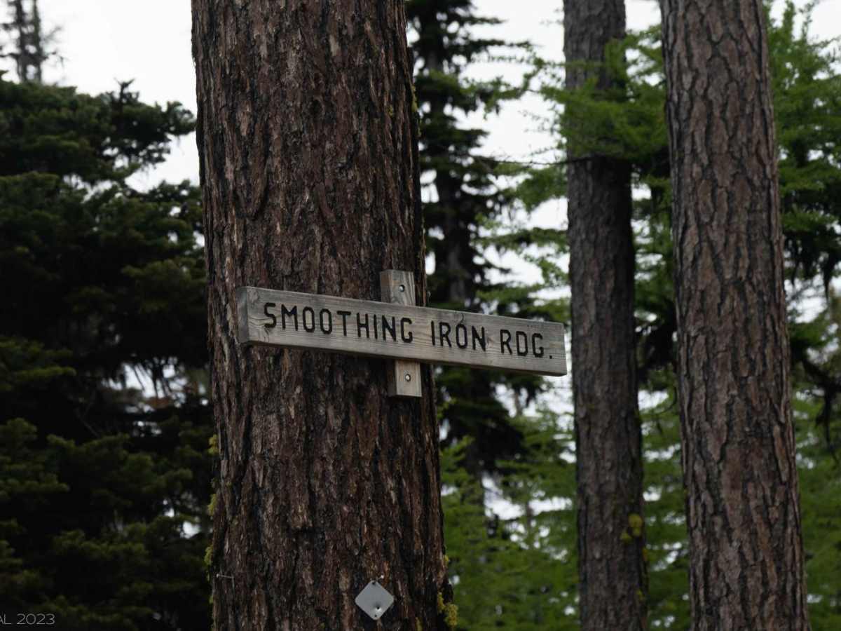 Smoothing Iron trail photo