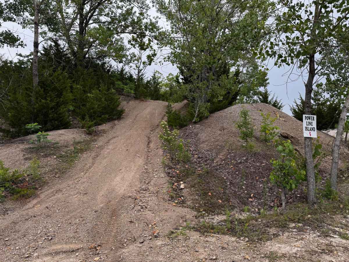 Power Line Island 163 trail photo