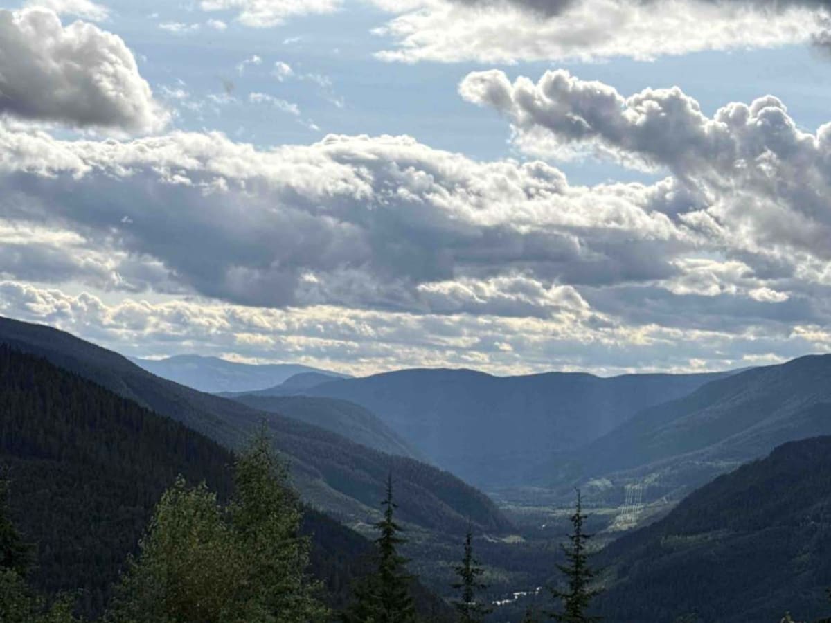 North Fork Spur photo 2