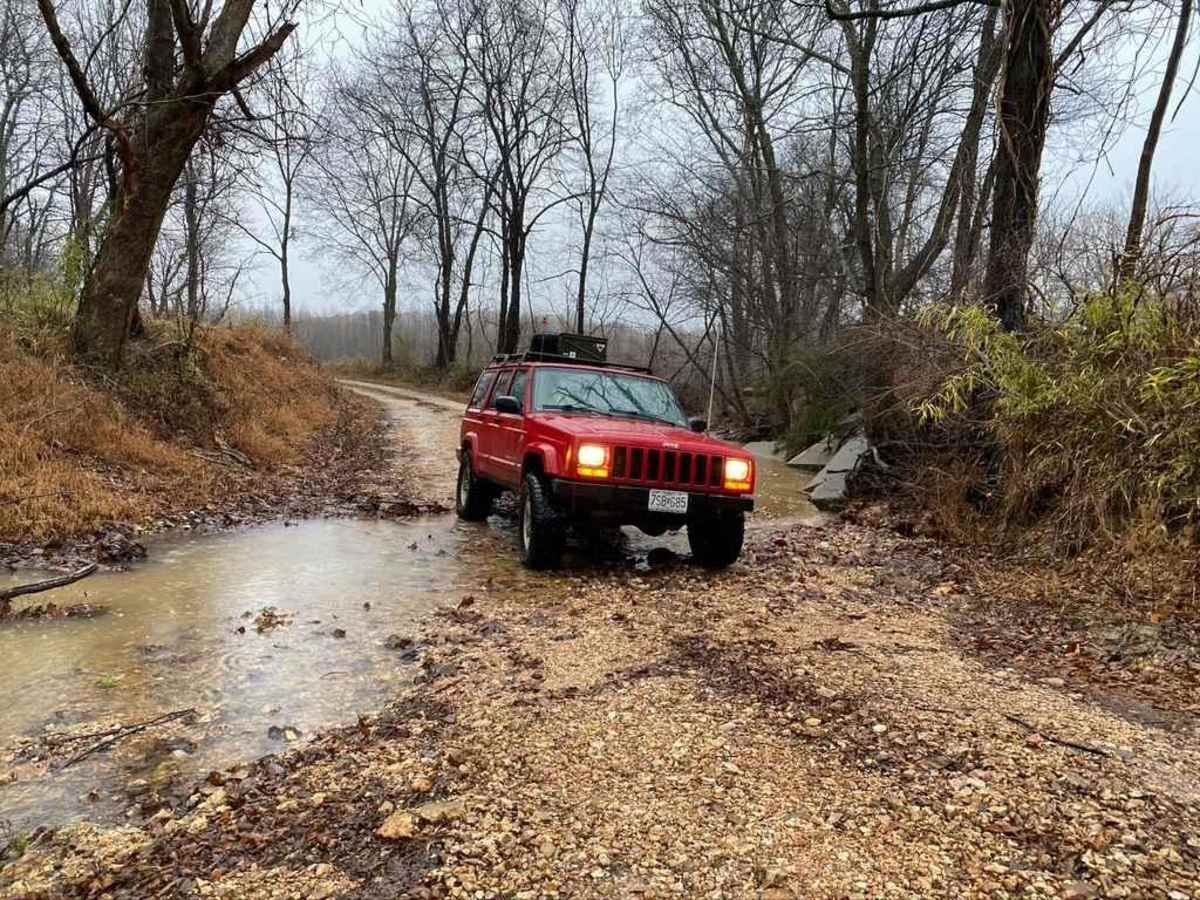 South Silica Hill Road trail photo