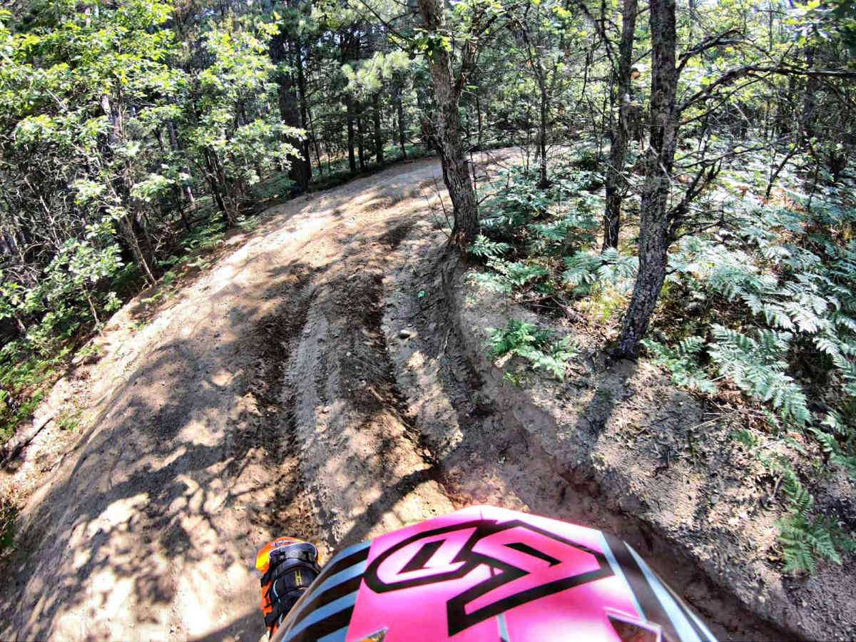 Meadows M33 Trail photo 4